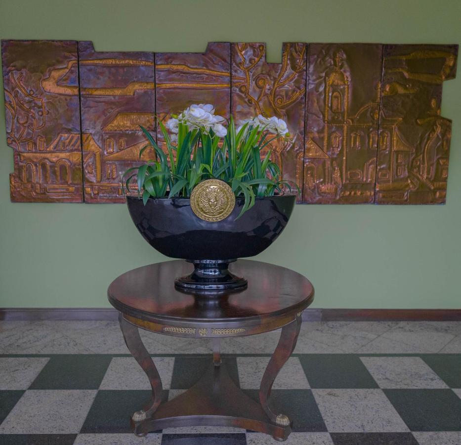 Village Hotel Понта-Гросса Экстерьер фото