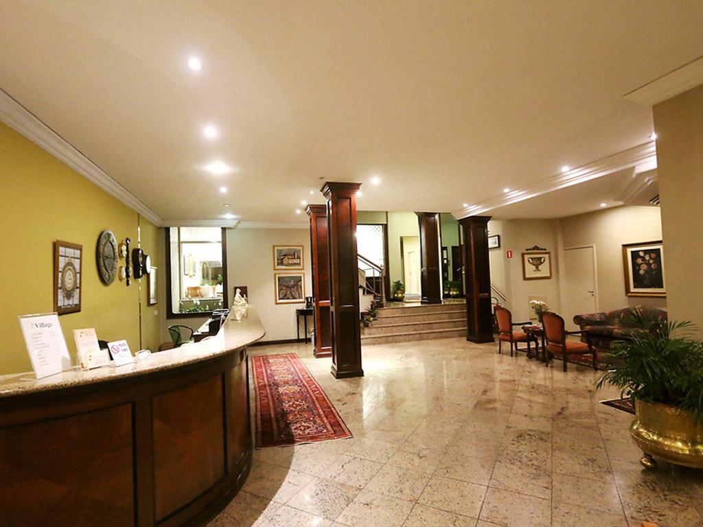 Village Hotel Понта-Гросса Экстерьер фото