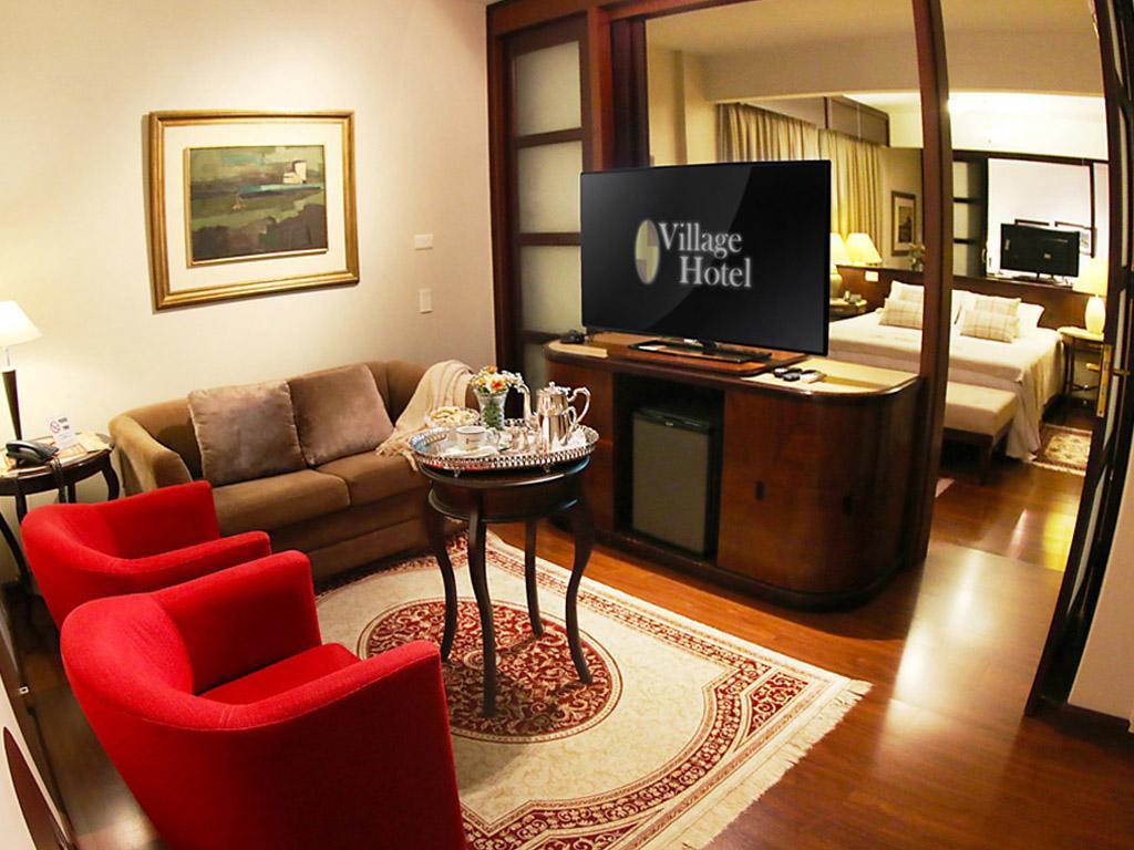 Village Hotel Понта-Гросса Экстерьер фото