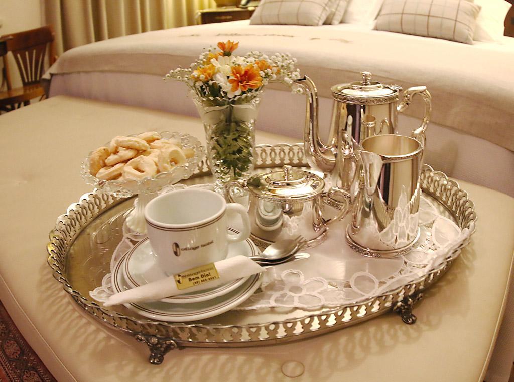 Village Hotel Понта-Гросса Экстерьер фото