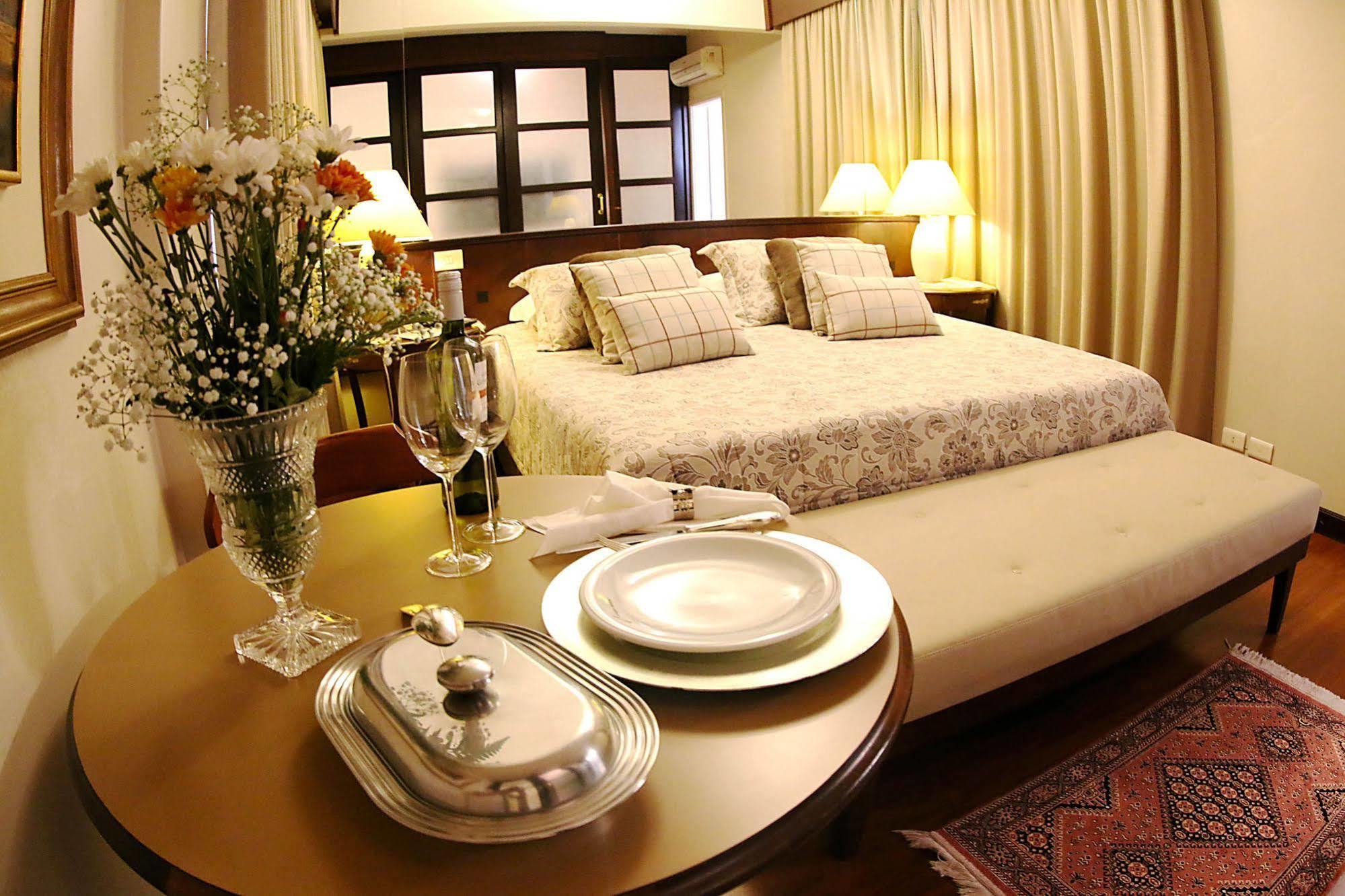 Village Hotel Понта-Гросса Экстерьер фото